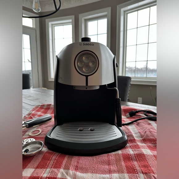 SAECO NINA BAR Espresso/Coffee Maker (SIN: 026XH) USED - Picture 11 of 15